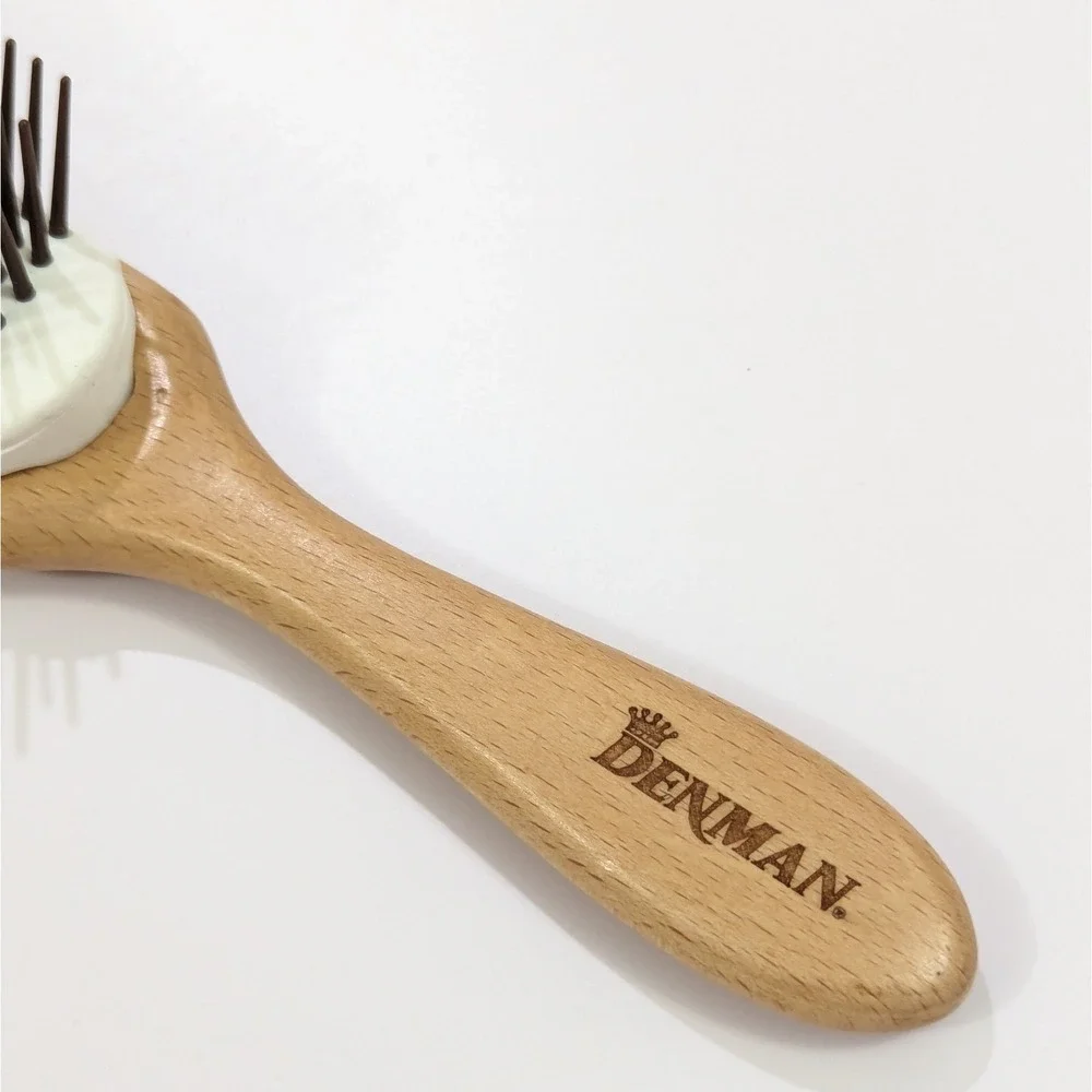 Denman D3 Wooden Handle Hair Brush 7 Row Quality Classic Rounder Beechwood NEW